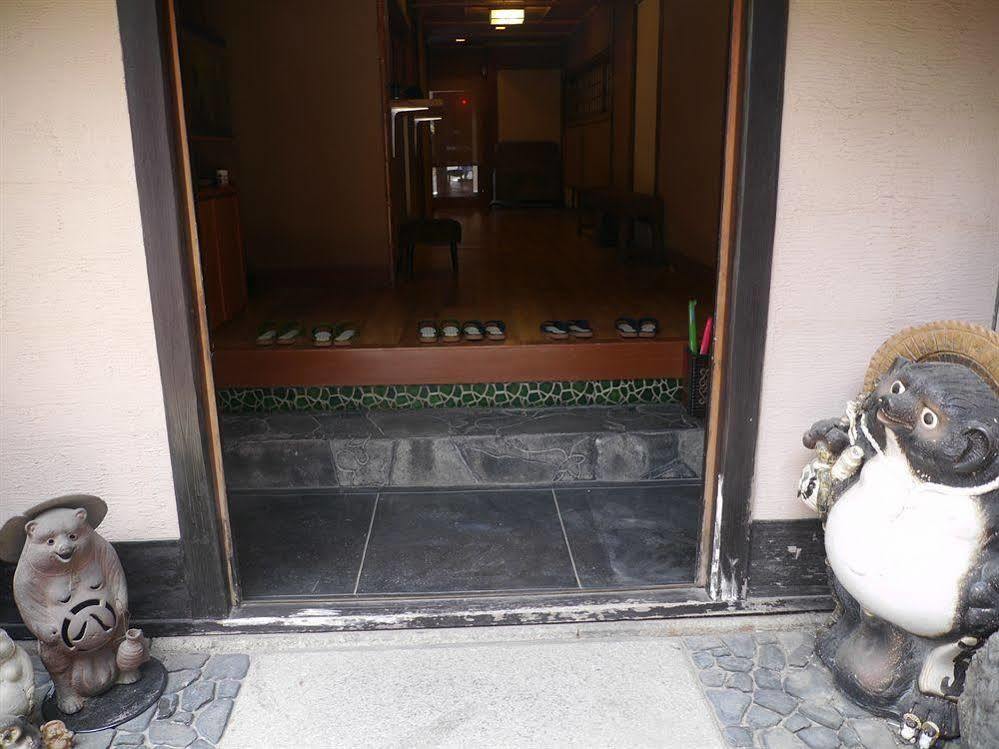 Ryokan Gion Q-beh